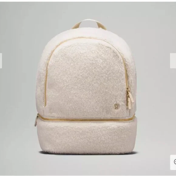 Lululemon City Adventurer Backpack Mini 11L Fleece NWT - Picture 3 of 9
